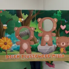 Fotobudka Miś DIY: Jak zrobić krok po kroku? [Poradnik]