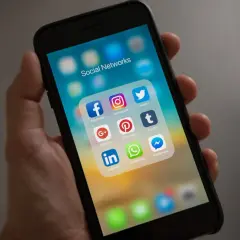 Jak wysłać zaproszenie na Messengerze? Prosty poradnik krok po kroku