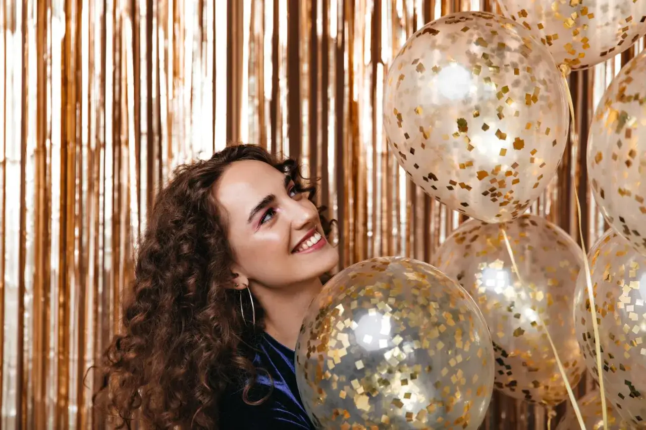Zdjęcie Jak napełnić balon konfetti? Prosty przewodnik krok po kroku